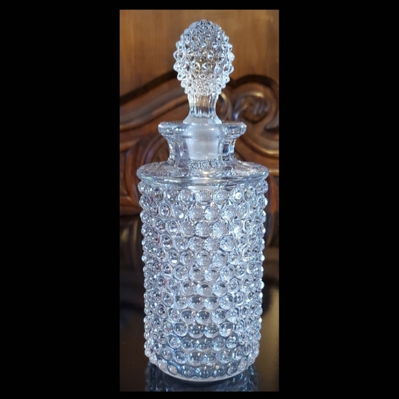 Vntg Luscious Hobnail 8 1/2" Decanter by Duncan and Miller - Picture 6 of 14